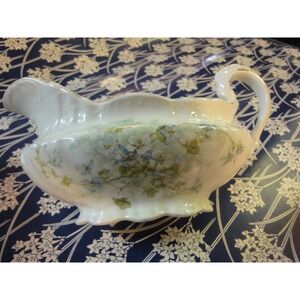 Estate find vintage gravy boat bowl with handle blue white flowers scroll work
